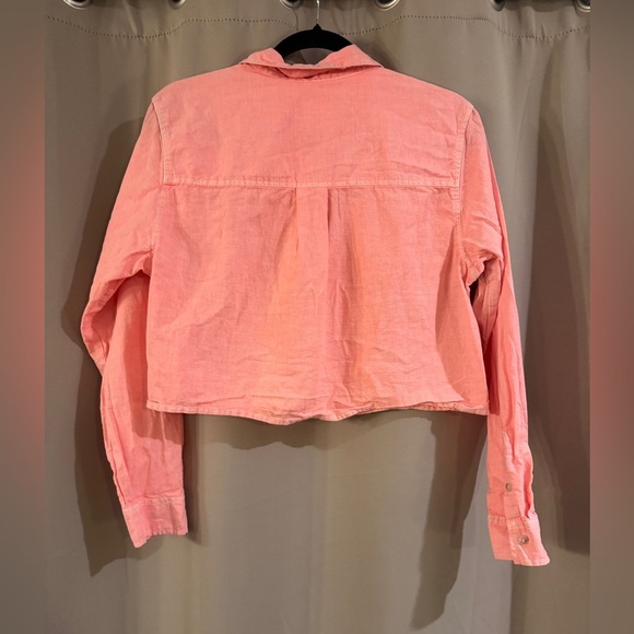 Universal Thread Cropped Button-Up Shirt - Picture 2 of 6